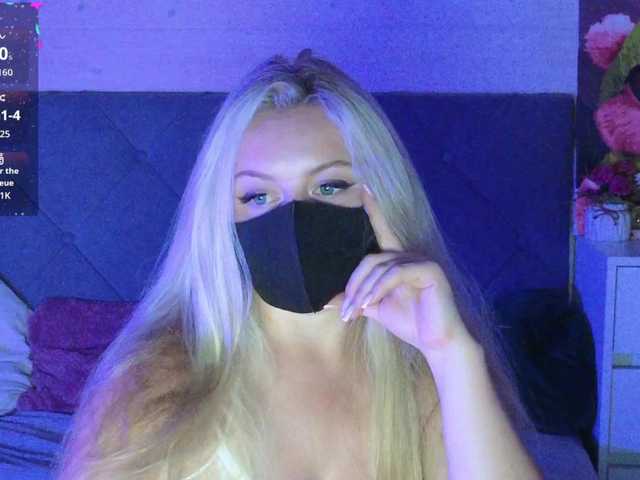 Victoria- live webcam show