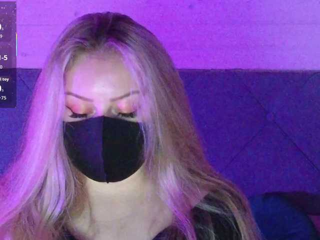 Victoria-'s BongaCams show and profile