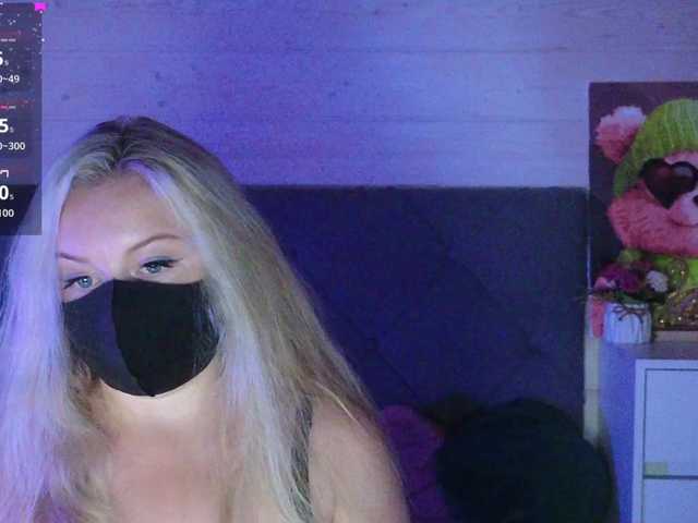 Victoria- live webcam show