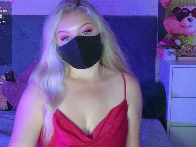 Victoria- live webcam show