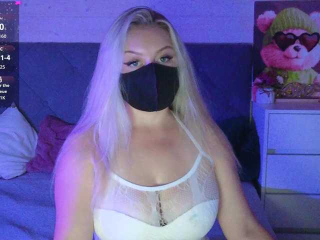 Victoria- live webcam show
