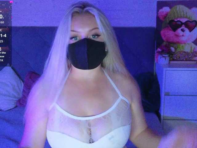 Victoria- live webcam show