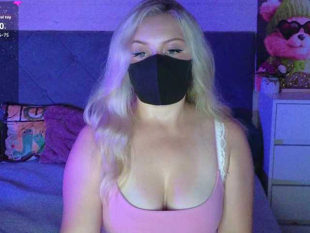 Victoria- live webcam show