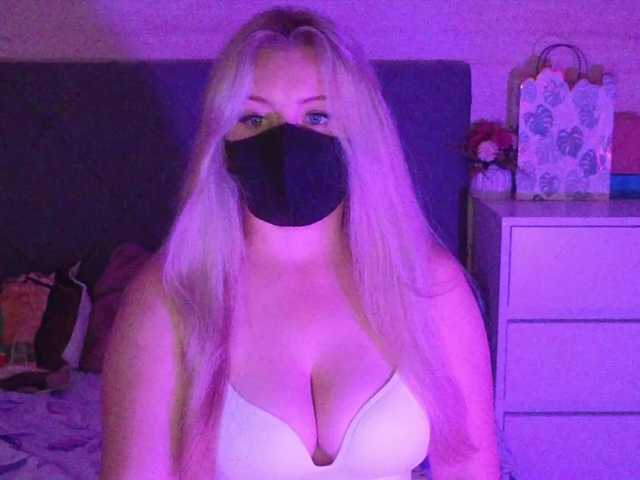 Victoria- live cam on BongaCams