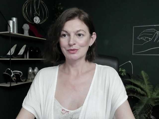 mrsVivian live webcam show