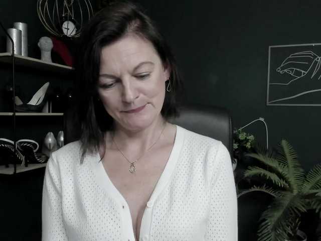 mrsVivian live cam on BongaCams