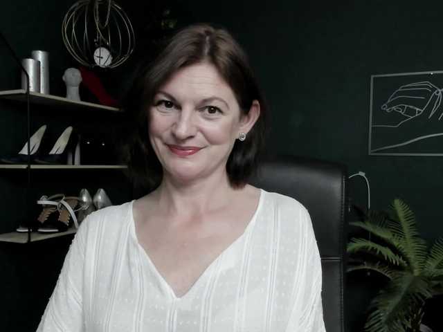 mrsVivian live webcam show