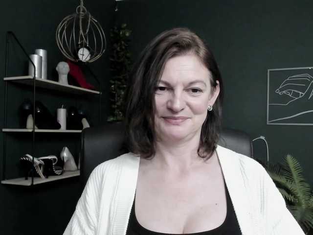 mrsVivian live cam on BongaCams