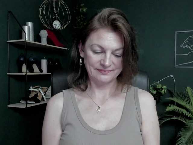 mrsVivian live cam on UnifiedCams