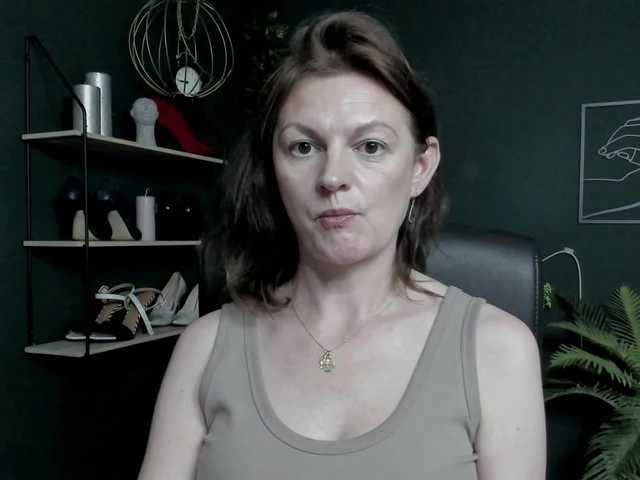 mrsVivian live cam on UnifiedCams