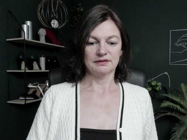 mrsVivian live cam on UnifiedCams