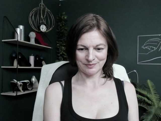 mrsVivian webcam