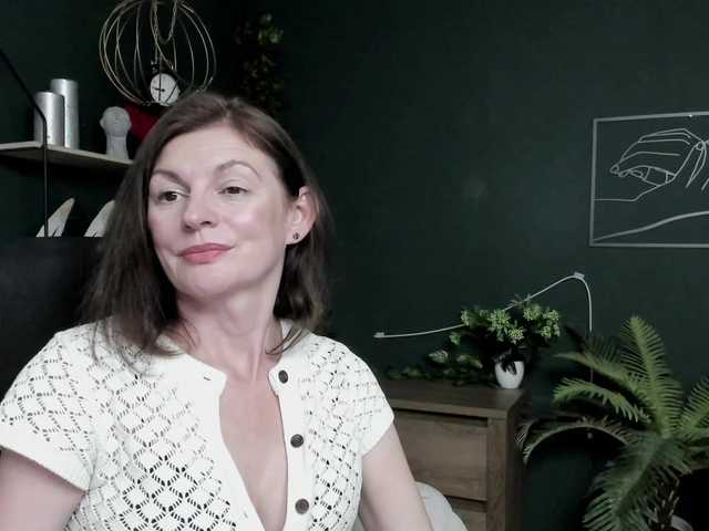 mrsVivian live cam on BongaCams