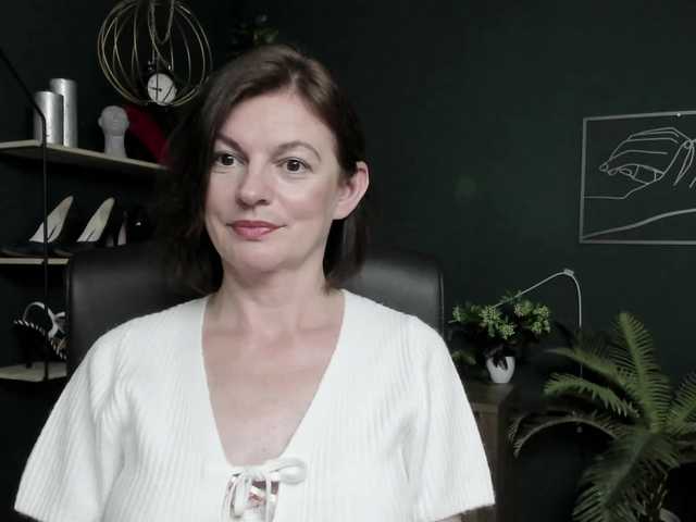 mrsVivian live webcam show