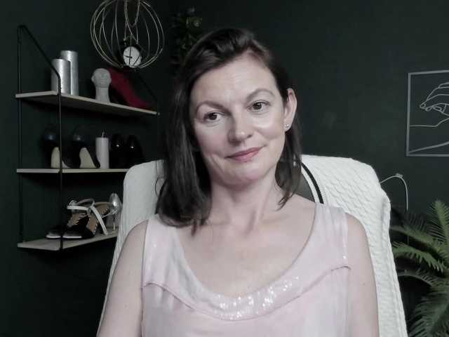 mrsVivian live cam on UnifiedCams