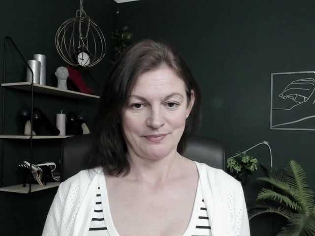 mrsVivian live cam on BongaCams