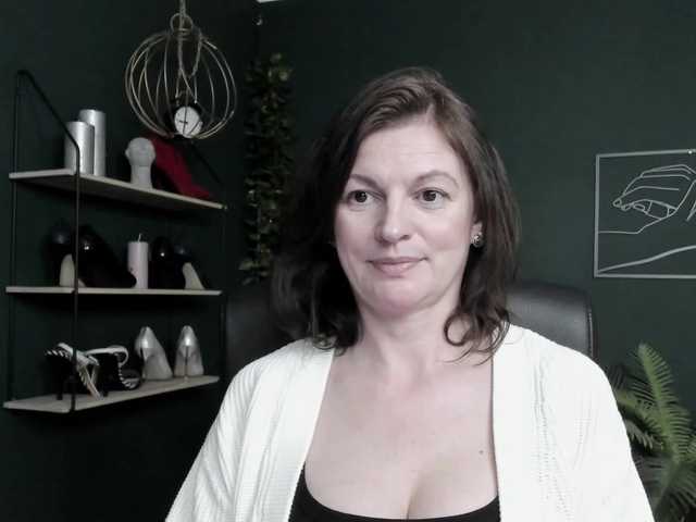 mrsVivian — Bongacams profile photo