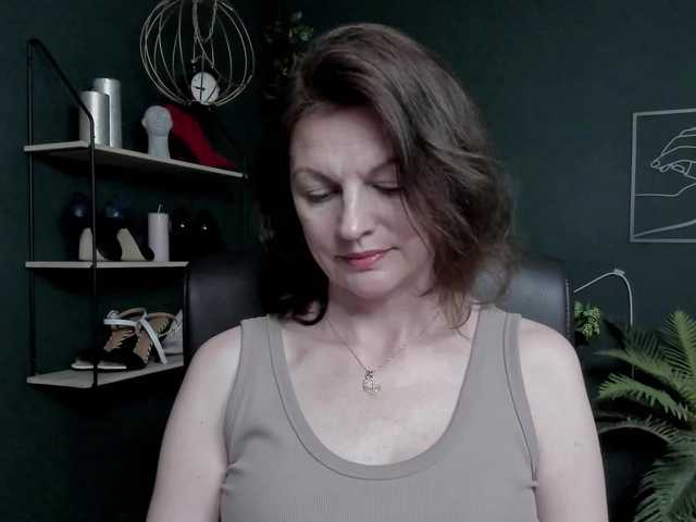 mrsVivian live cam on UnifiedCams