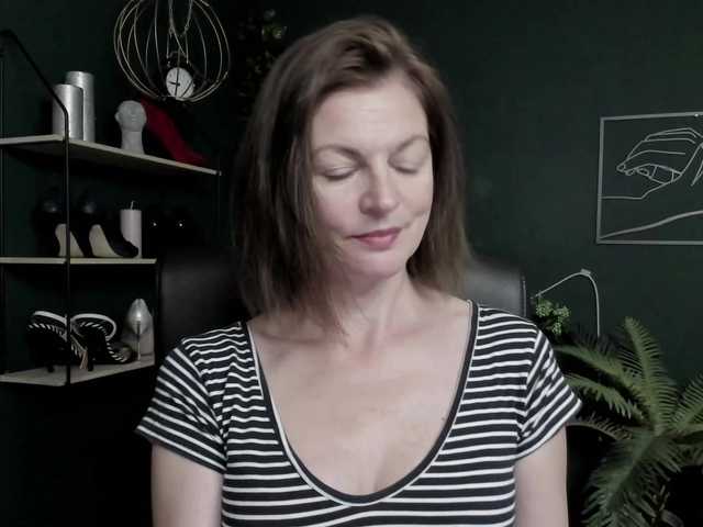 mrsVivian live cam on BongaCams