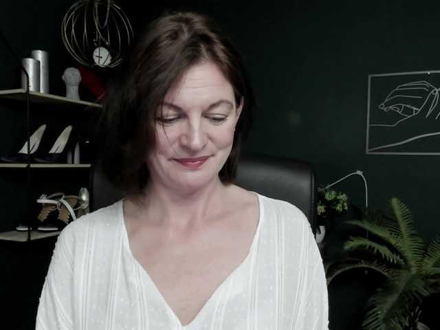 mrsVivian live webcam show