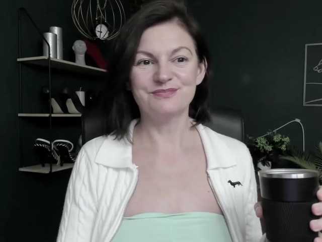 mrsVivian live cam on BongaCams