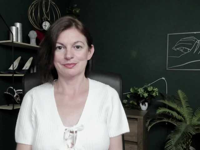 mrsVivian live webcam show