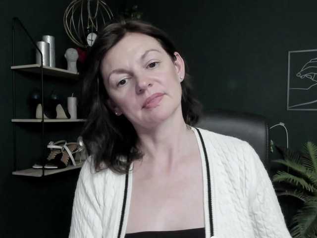 mrsVivian live cam on UnifiedCams