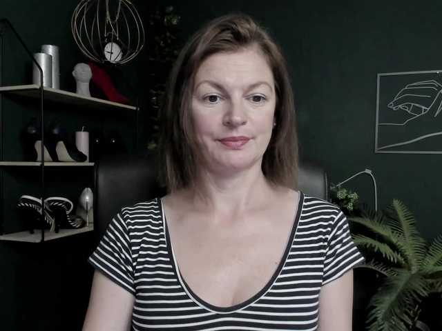mrsVivian live cam on BongaCams