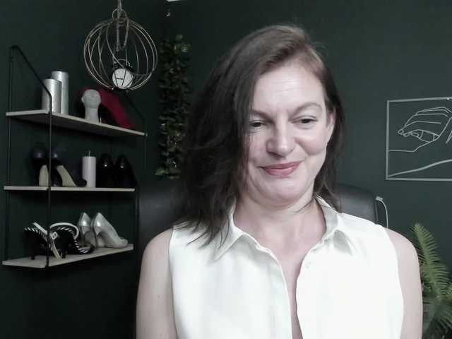 mrsVivian live cam on BongaCams