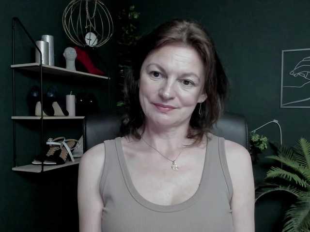 mrsVivian live cam on UnifiedCams