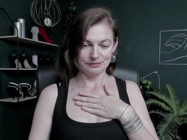 mrsVivian live cam on BongaCams