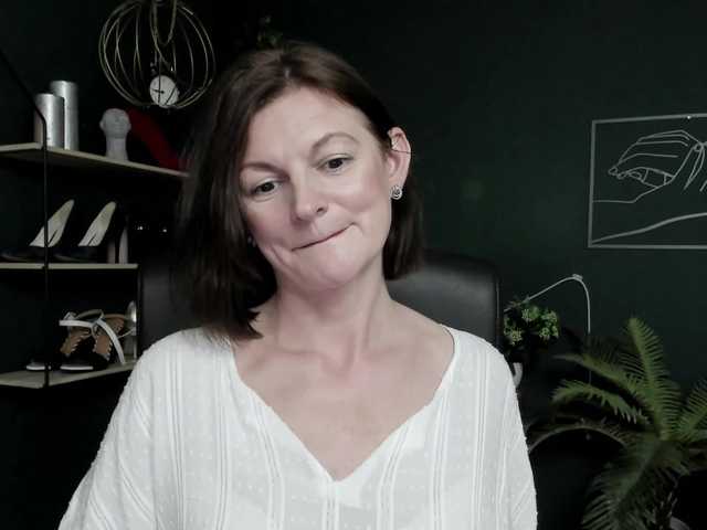 mrsVivian live webcam show