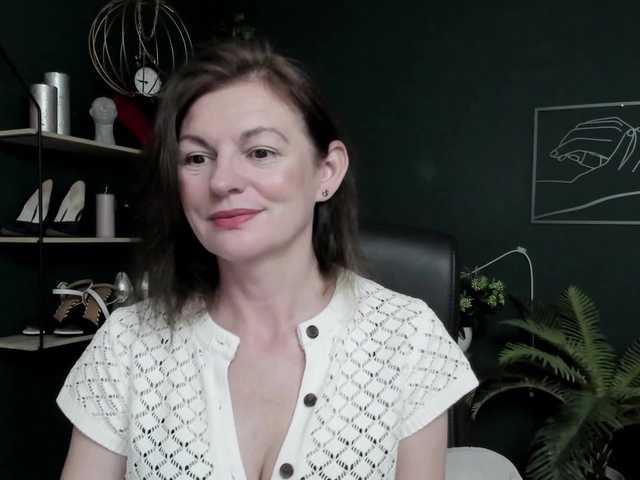 mrsVivian live webcam show