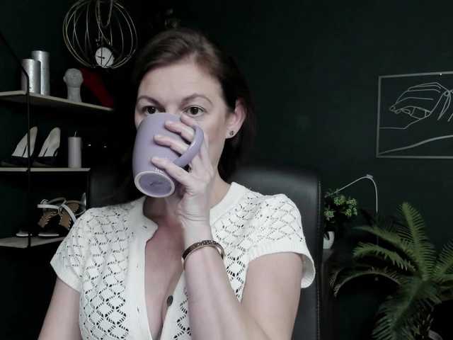 mrsVivian live webcam show