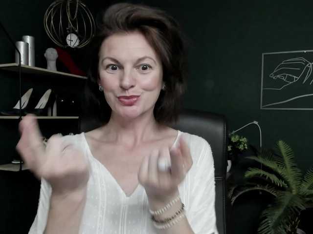 mrsVivian live webcam show