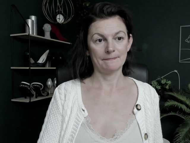 mrsVivian live cam on BongaCams