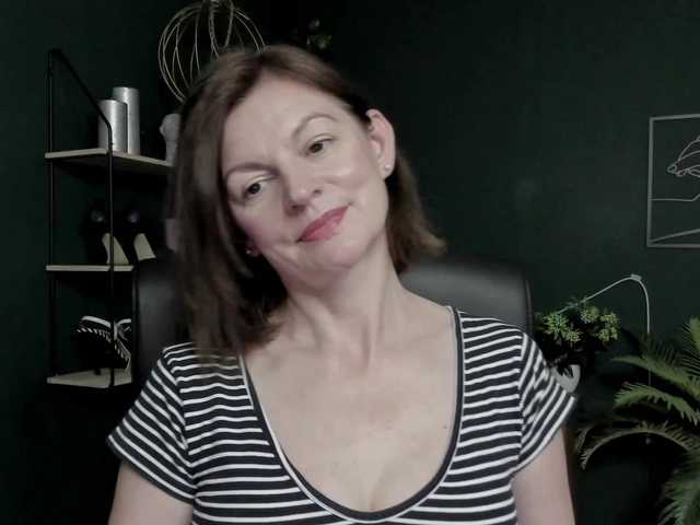mrsVivian live cam on BongaCams