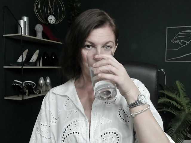 mrsVivian live cam on BongaCams