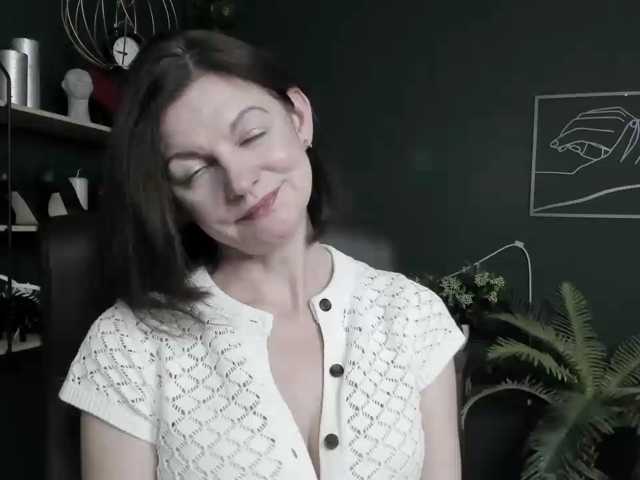 mrsVivian live cam on BongaCams