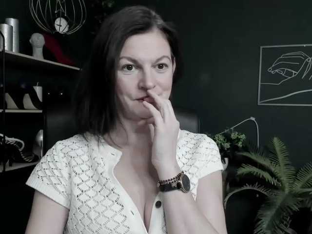 mrsVivian live cam on BongaCams