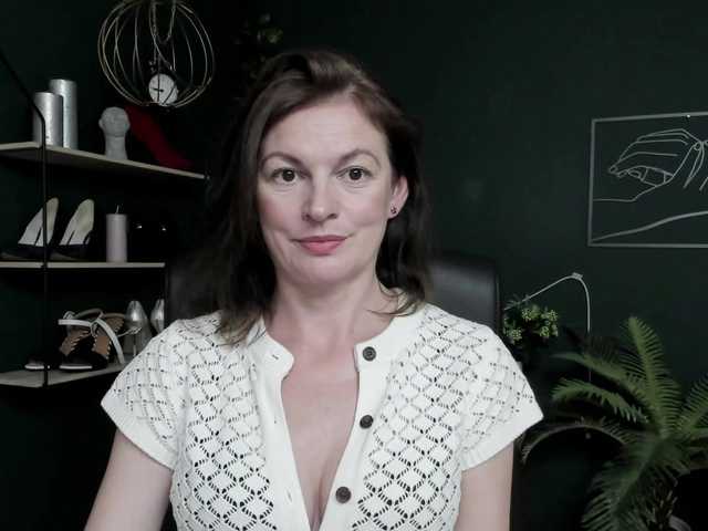 mrsVivian live webcam show