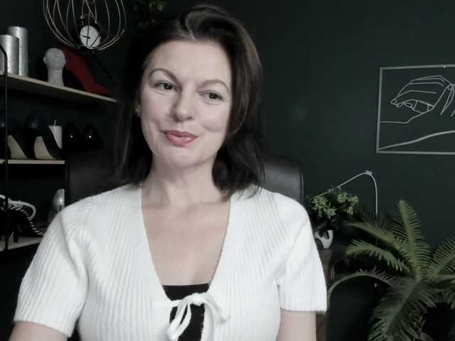 mrsVivian live cam on BongaCams