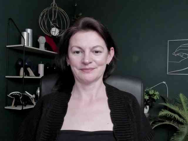 mrsVivian webcam