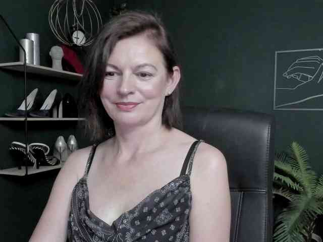 mrsVivian webcam