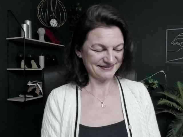 mrsVivian webcam