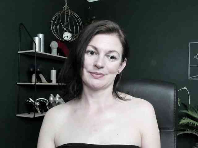 mrsVivian webcam