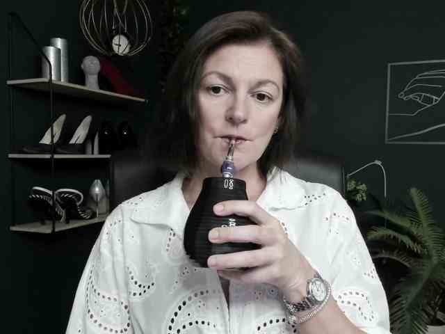 mrsVivian webcam