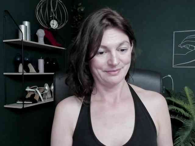 mrsVivian webcam