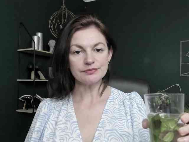 mrsVivian webcam