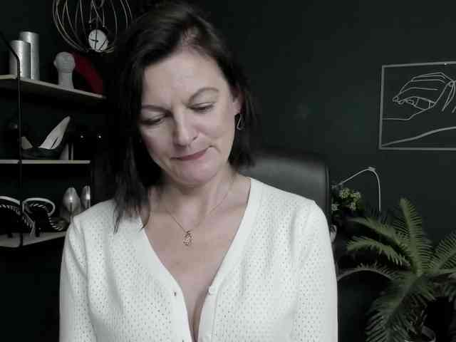 mrsVivian webcam
